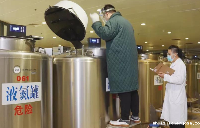 液氮罐
